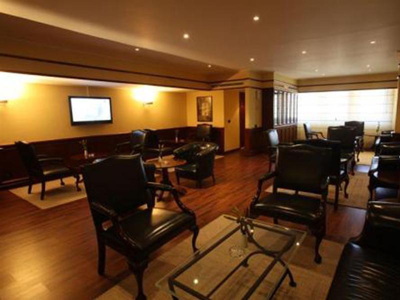 Le Commodore Hotel Beirut Interno foto