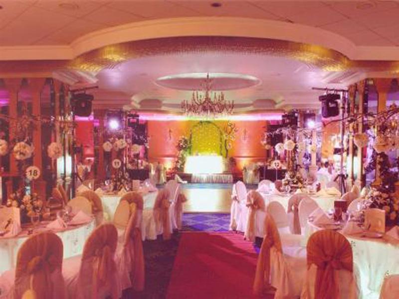 Le Commodore Hotel Beirut Esterno foto