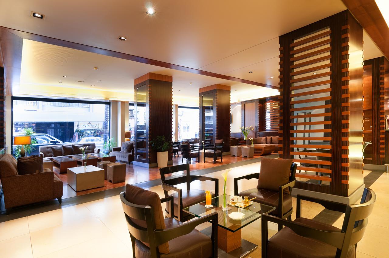 Le Commodore Hotel Beirut Esterno foto